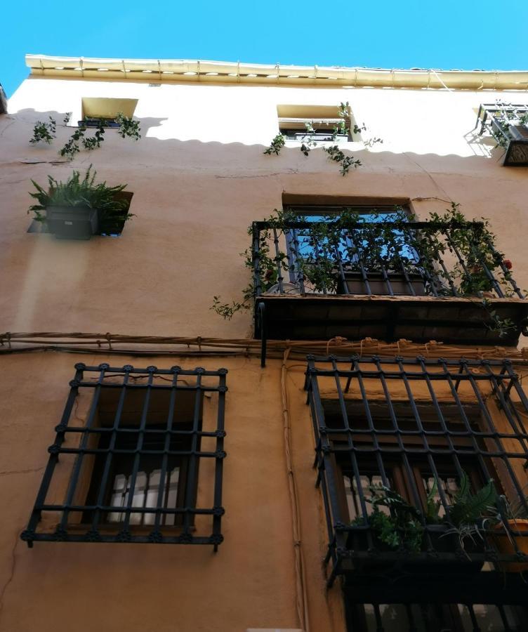 Casa Manuela Mas Que Una Casa Un Hogar Toledo Exteriör bild